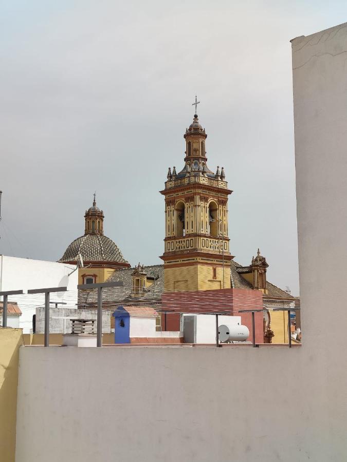 Dos En San Bernardo Sevilha
